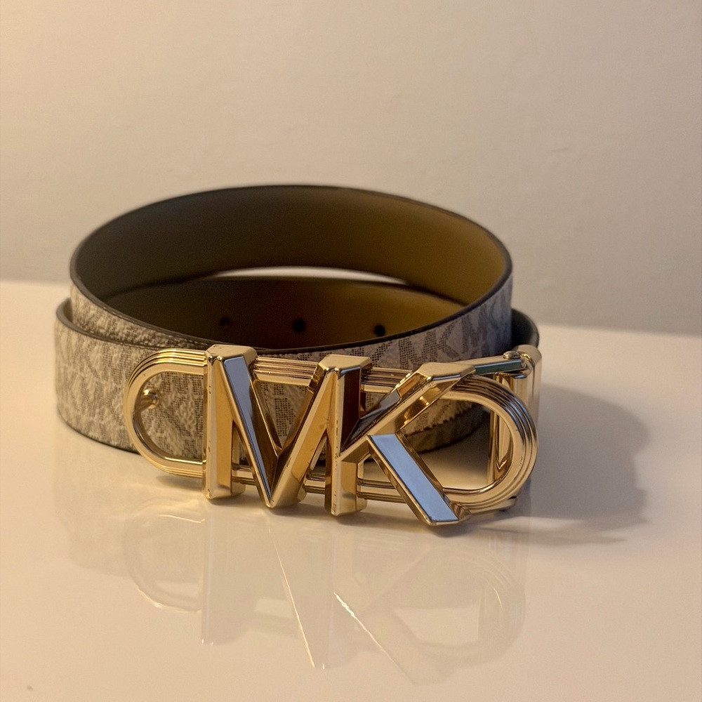Michael Kors Signature Vanilla and Taupe Leather Belt with Gold MK Logo Buckle L